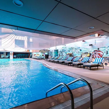 Mercure Dubai Barsha Heights Hotel Suites And Apartments-3