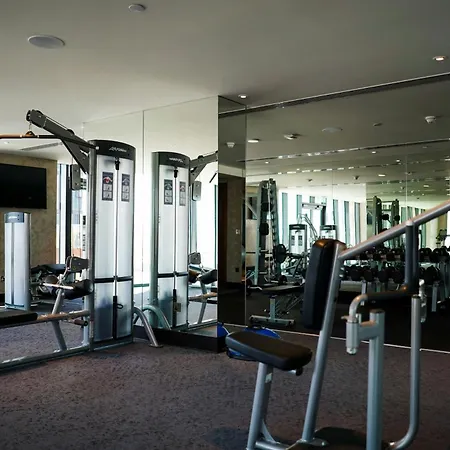 Holiday Inn Dubai Al-Maktoum Airport By Ihg-3