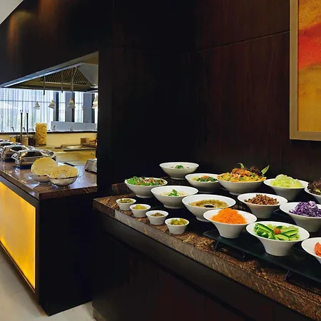 Moevenpick Hotel Apartments Al Mamzar Dubai-2