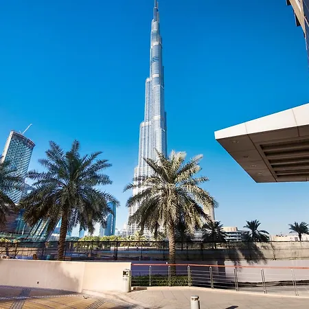 One Bedroom Apartment Dubai Fountain & Old Town View By Auberge-3