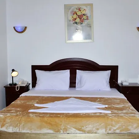 Taj Al Baraha Hotel L.L.C-2