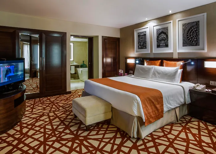 Crowne Plaza Dubai Deira By Ihg Hotel, Emiratele Arabe Unite