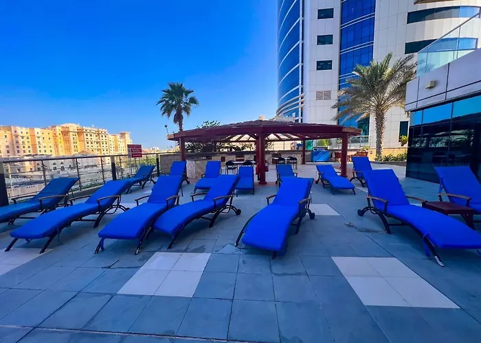 Exquisite, Luxe 1Bd Apartment, Unparalleled Sea Views, Prime Dubai Marina Location & Full Kitchen By "La Buena Vida Holiday Homes, Zjednoczone Emiraty Arabskie
