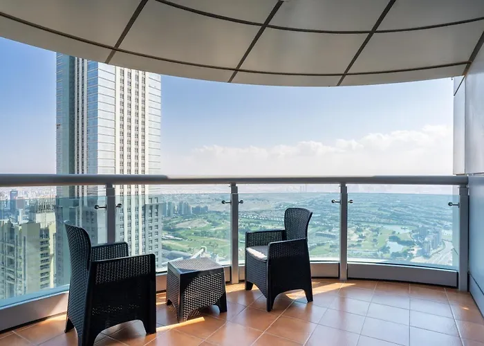 Veer Apartments - 82Nd Floor Princess Tower - Palm View