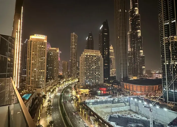 Burj Crown 2Br Apartment With Panoramic Burj Khalifa View