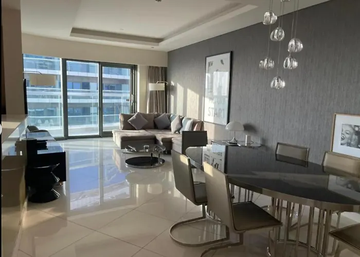 Paramount Towers - Elegant Home