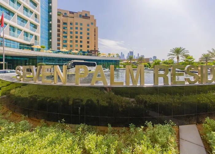 Studio With Pool And Private Beach Access On Palm Jumeirah