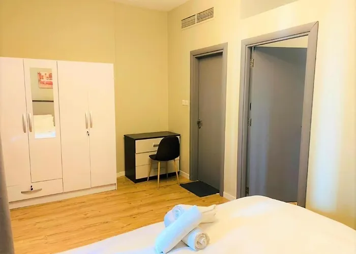Appartamento Royal Manor- Marina Diamond 2 Dubai, Emirati Arabi Uniti