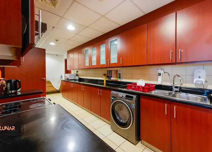 Lunar Cozy Hostel - Jbr Dubai, United Arab Emirates