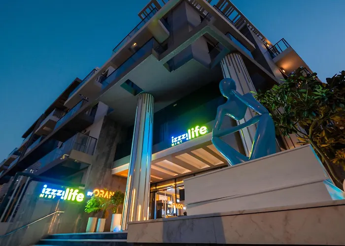 Izzzi Life Mint Holiday Home