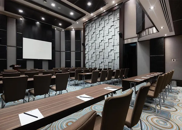 Radisson Blu Hotel, Dubai Media City, Emiratele Arabe Unite