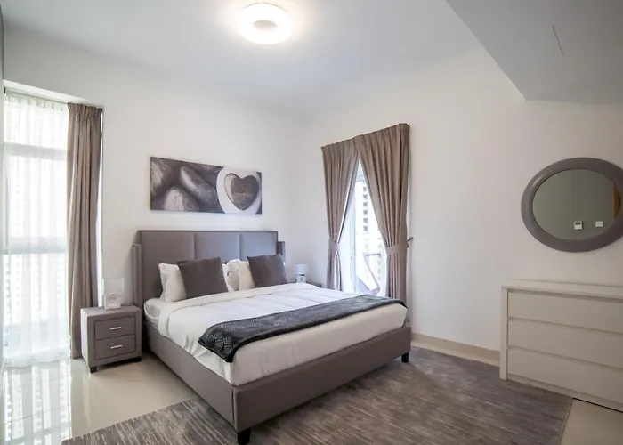 Continental Tower, Dubai Marina - Luton Vacation Homes, United Arab Emirates