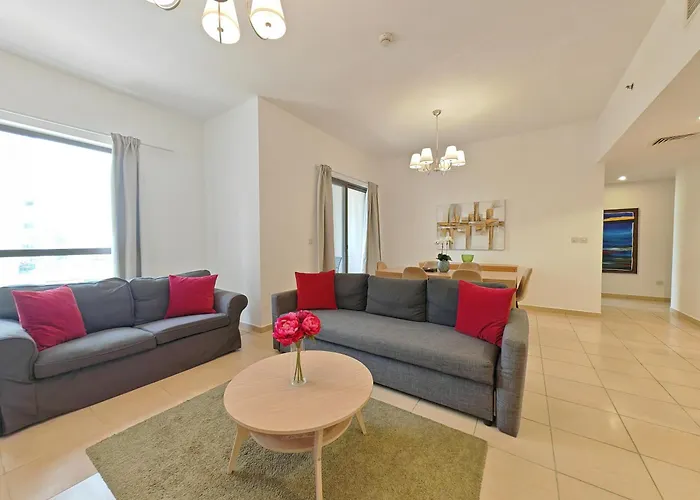 Beautiful 2Br & 4Br Apartments On Jbr Beach, Walking Distance To Bluewaters Island - By Sunkissed Holiday Homes
