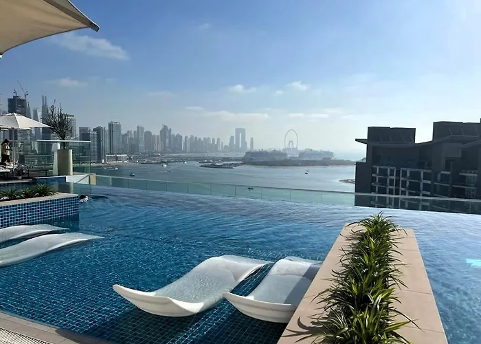 Chic Palm Studio With Sea View & Infinity Pool Dubai, United Arab Emirates