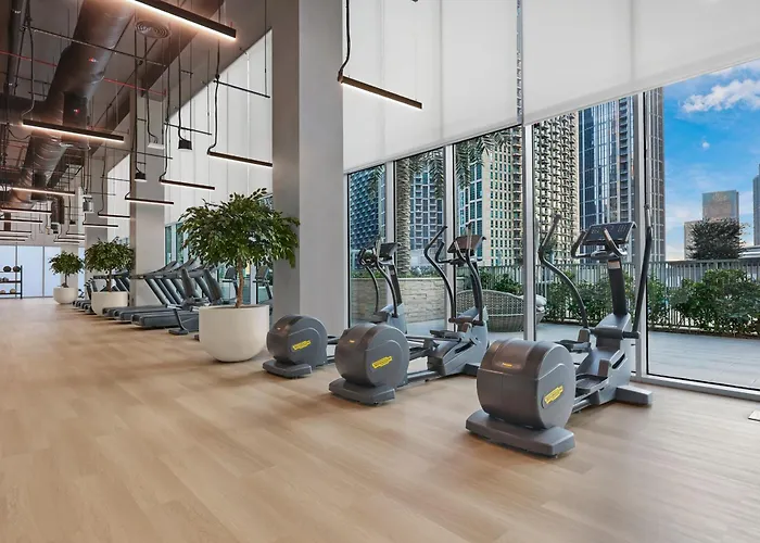 Luxury 4-Bed Escape In Downtown Dubai That Sleeps 9