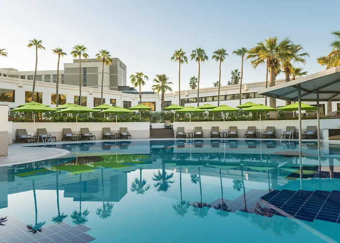 Le Meridien Dubai Hotel & Conference Centre, Spojené arabské emiráty