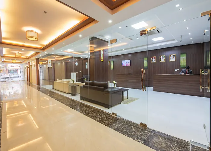 Royal Tulip Hotel Llc دبي, الإمارات العربية المتحدة