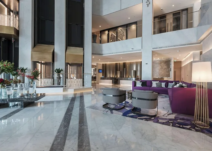 فندق البندر روتانا، خور دبي, الإمارات العربية المتحدة