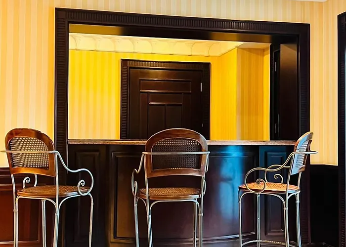 Connaught Palace Hotel, دبي, الإمارات العربية المتحدة