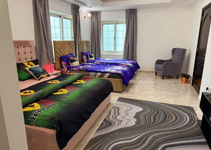 Gorgeous Villa Rooms Opposite To Mirdif City Center