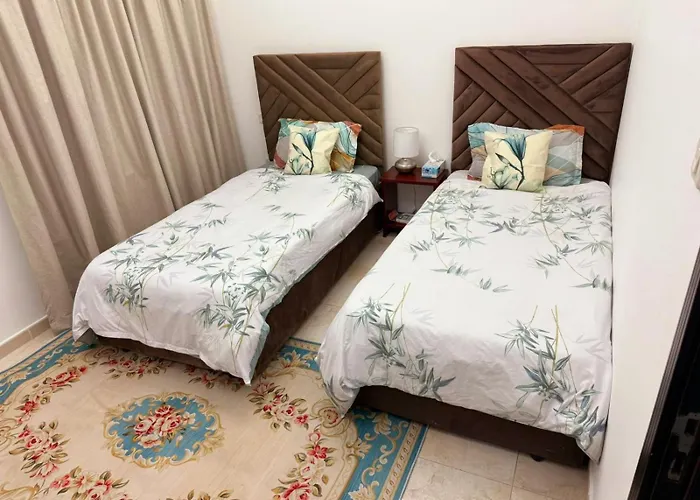 Gorgeous Villa Rooms Opposite To Mirdif City Center