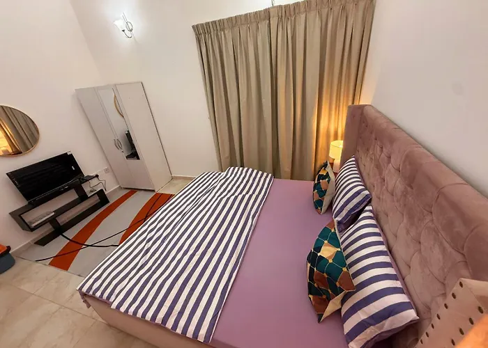 Gorgeous Villa Rooms Opposite To Mirdif City Center Dubai, United Arab Emirates