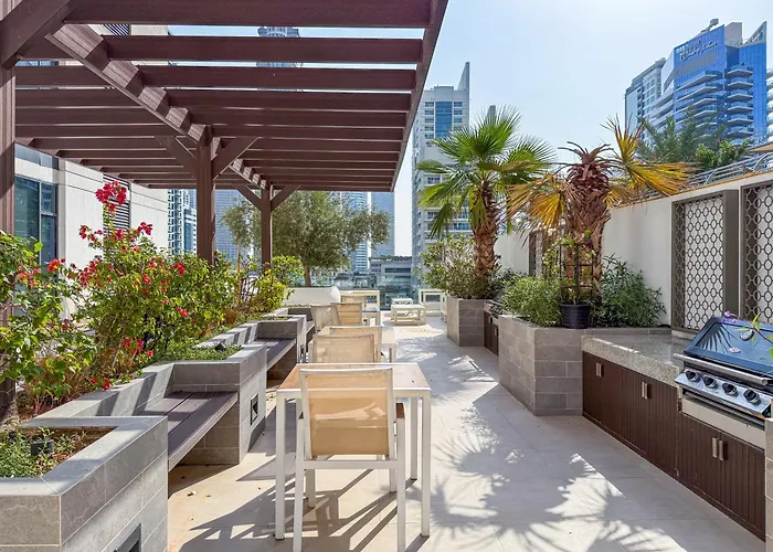 Ultra Luxury Dubai Marina I Liv Residence