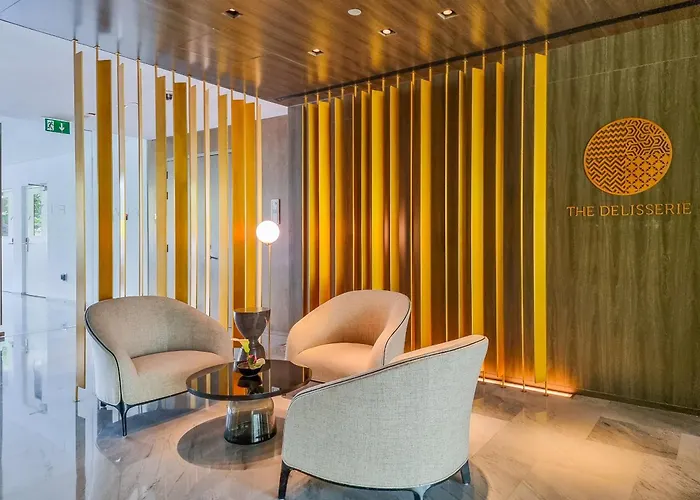Eden'S Homes & Villas - Five Palm Residences