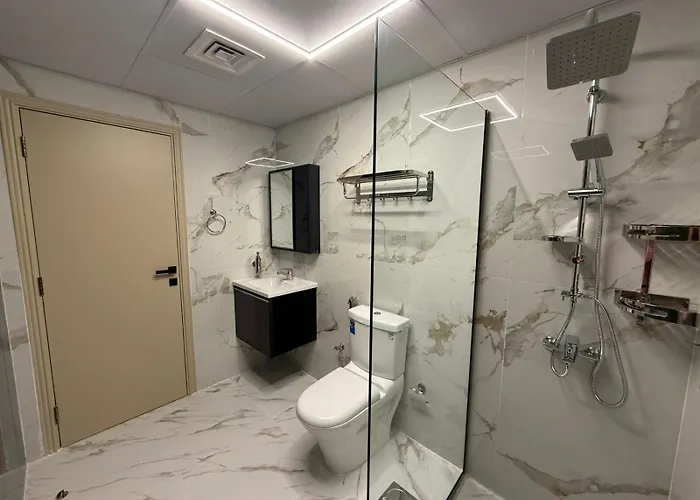 Spacious Modernized 2 Bedroom Apartments By Taskeen Holiday Homes