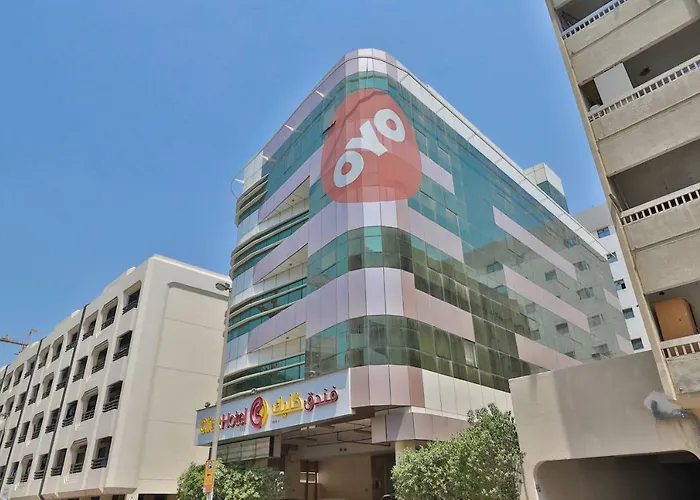 Oyo 101 Click Hotel