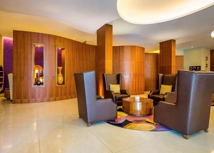 Novotel Suites Mall Avenue Dubái