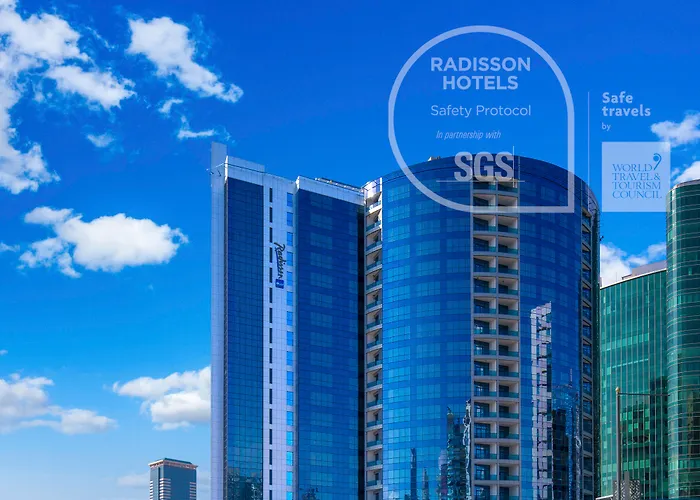 Radisson Blu Hotel, Dubai Waterfront