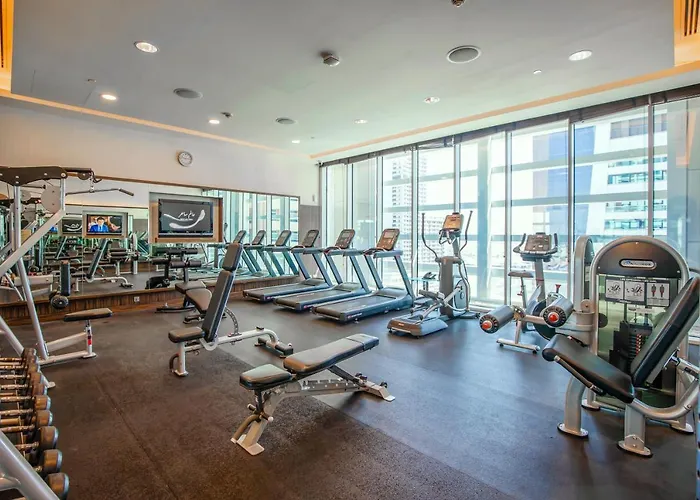 Lagom Vacation Homes 1 & 2 Bedroom Apartment In Bonnington Tower, Cluster J