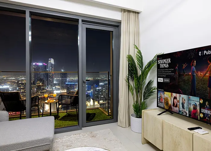 Smartstay At Burj Royale - Full Burj Khalifa View - Brand New Luxury Apartments