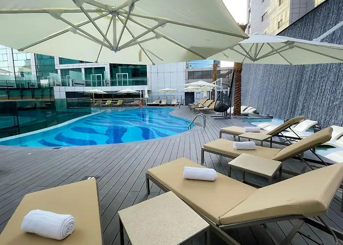 Al Khoory Sky Garden Hotel