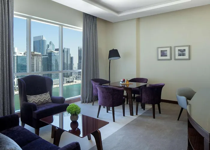 Radisson Blu Hotel, Dubai Waterfront