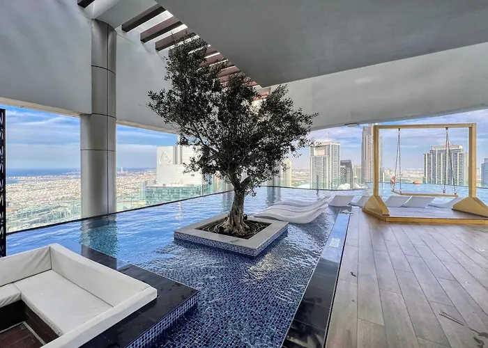 Highest Infinity Pool In Downtown Dubai